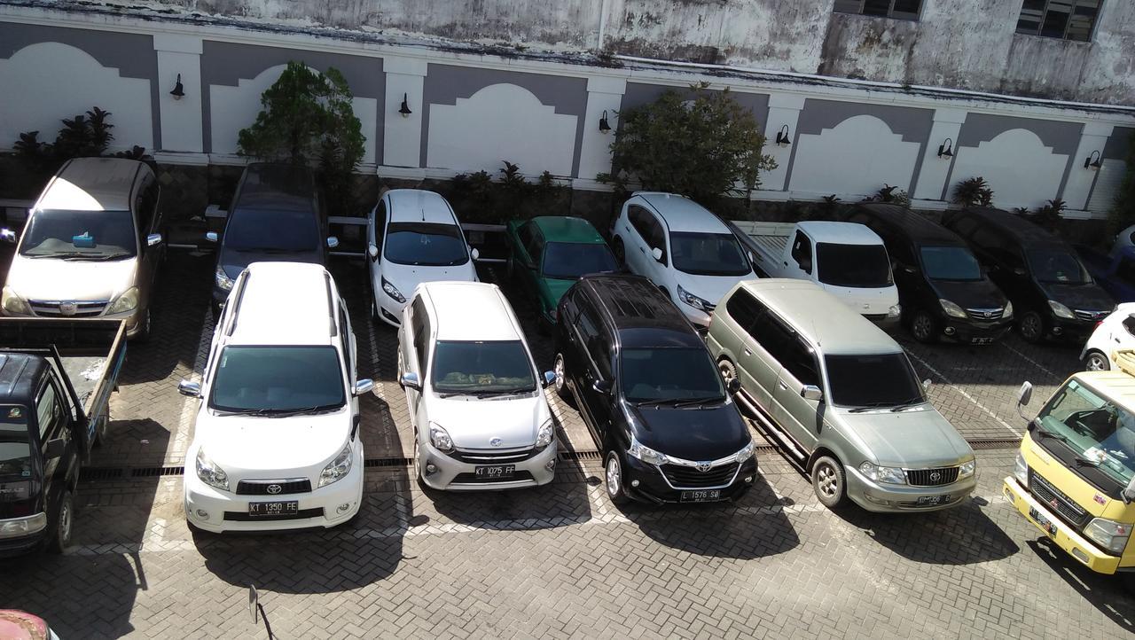 Hotel Tarakan Plaza Exterior foto