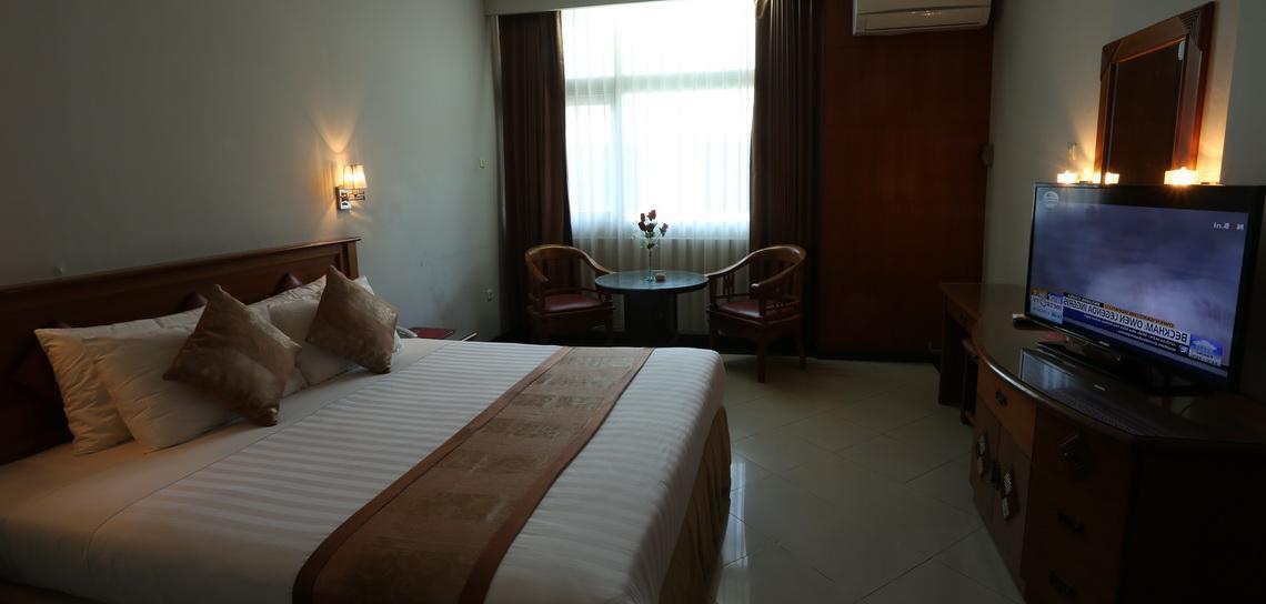 Hotel Tarakan Plaza Exterior foto