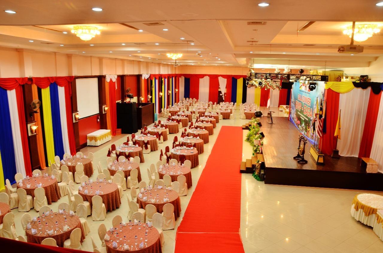 Hotel Tarakan Plaza Exterior foto