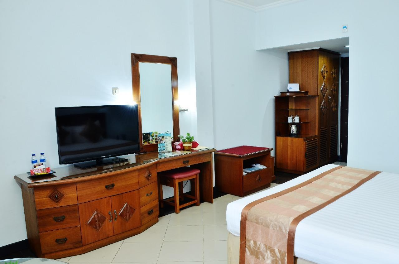 Hotel Tarakan Plaza Exterior foto